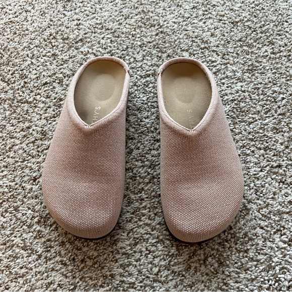 Rothy’s casual clogs light rose 6 - Picture 2 of 6
